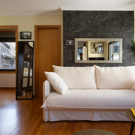 Apartment Km 0 *